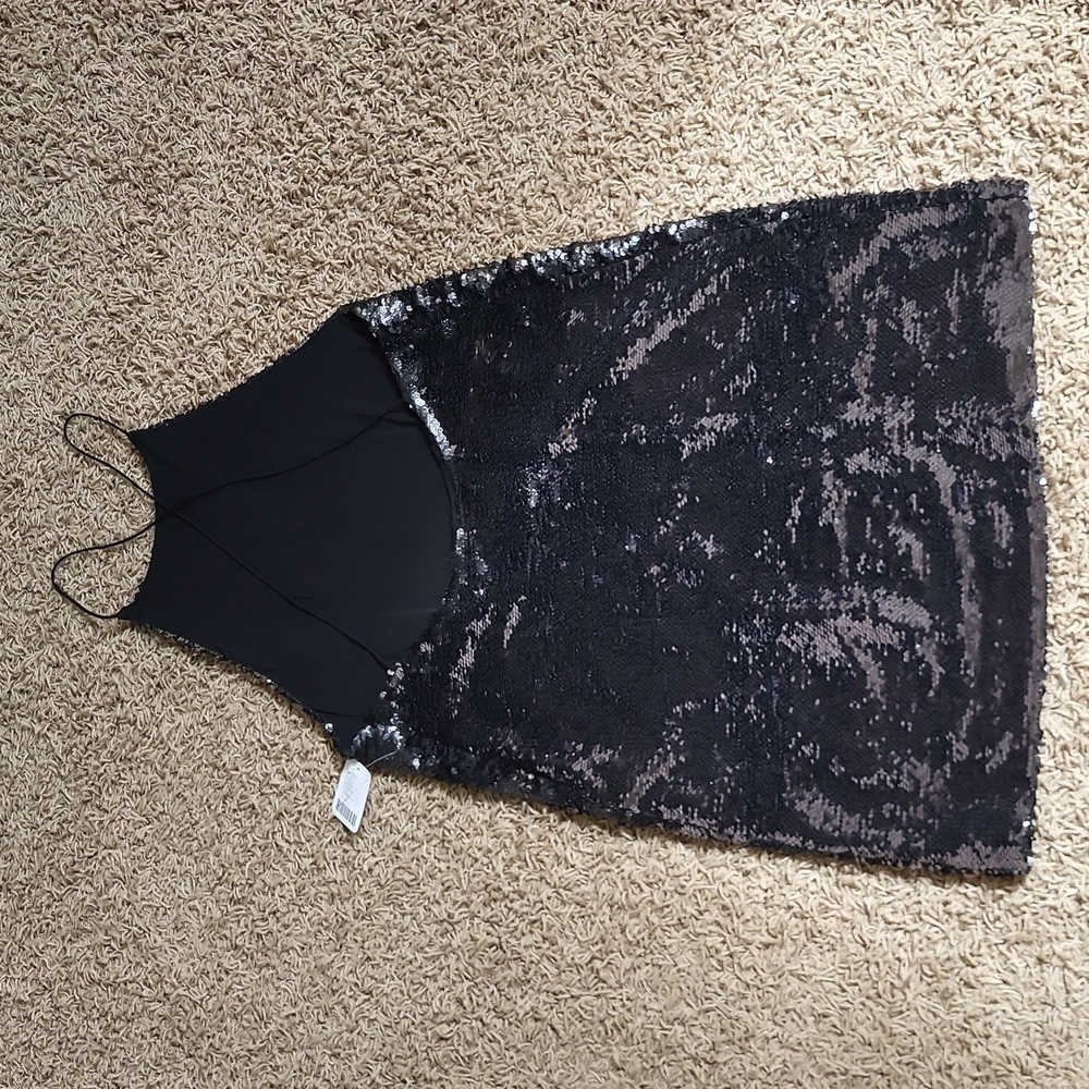 NWT Urban Outfitters Ecote Ella Black Sequin Mini Dress Small Color Changing - Picture 7 of 7